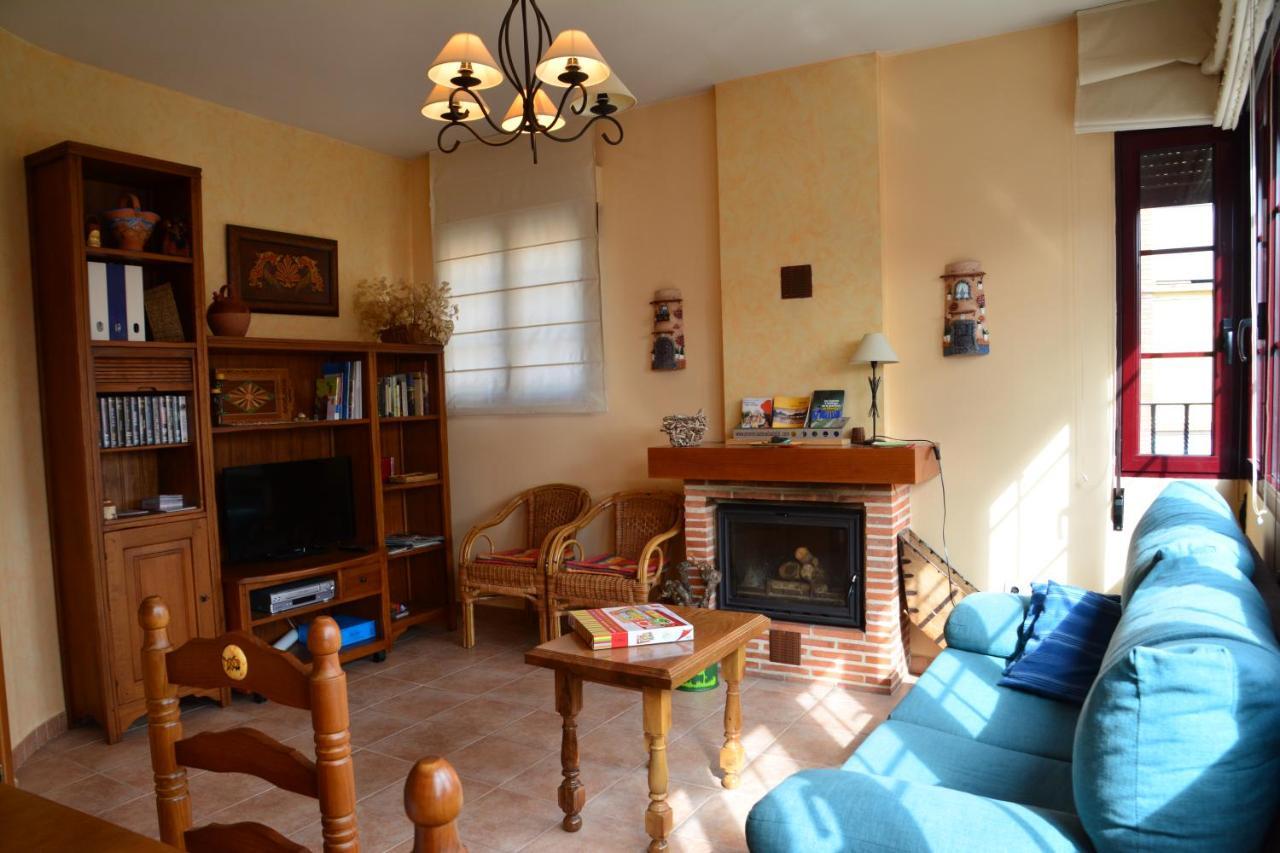 Casa Rural La Morena Castroverde de Cerrato Luaran gambar